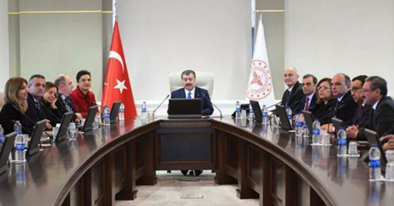 Son dakika: Bilim Kurulu toplantısı ertelendiği açıklandı! Son dakika: Bilim Kurulu toplantısı ertelendiği açıklandı!