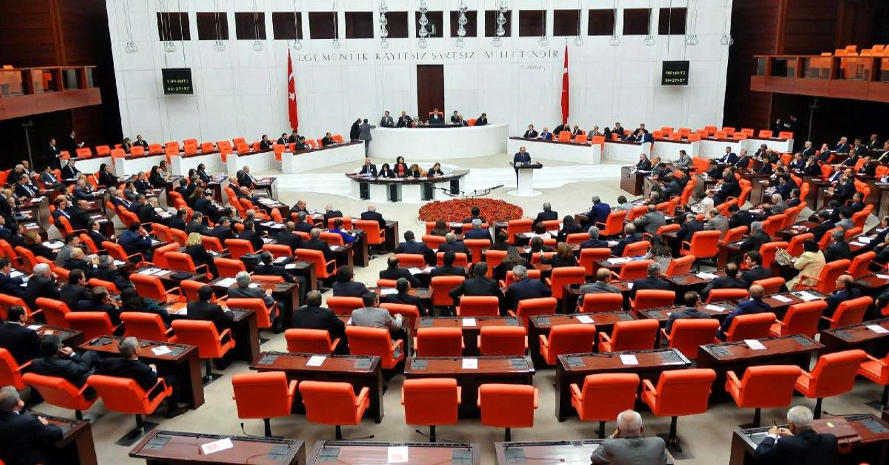 Sözleşmeliye Kadro Son Dakika Sözleşmeliye Kadro Son Dakika