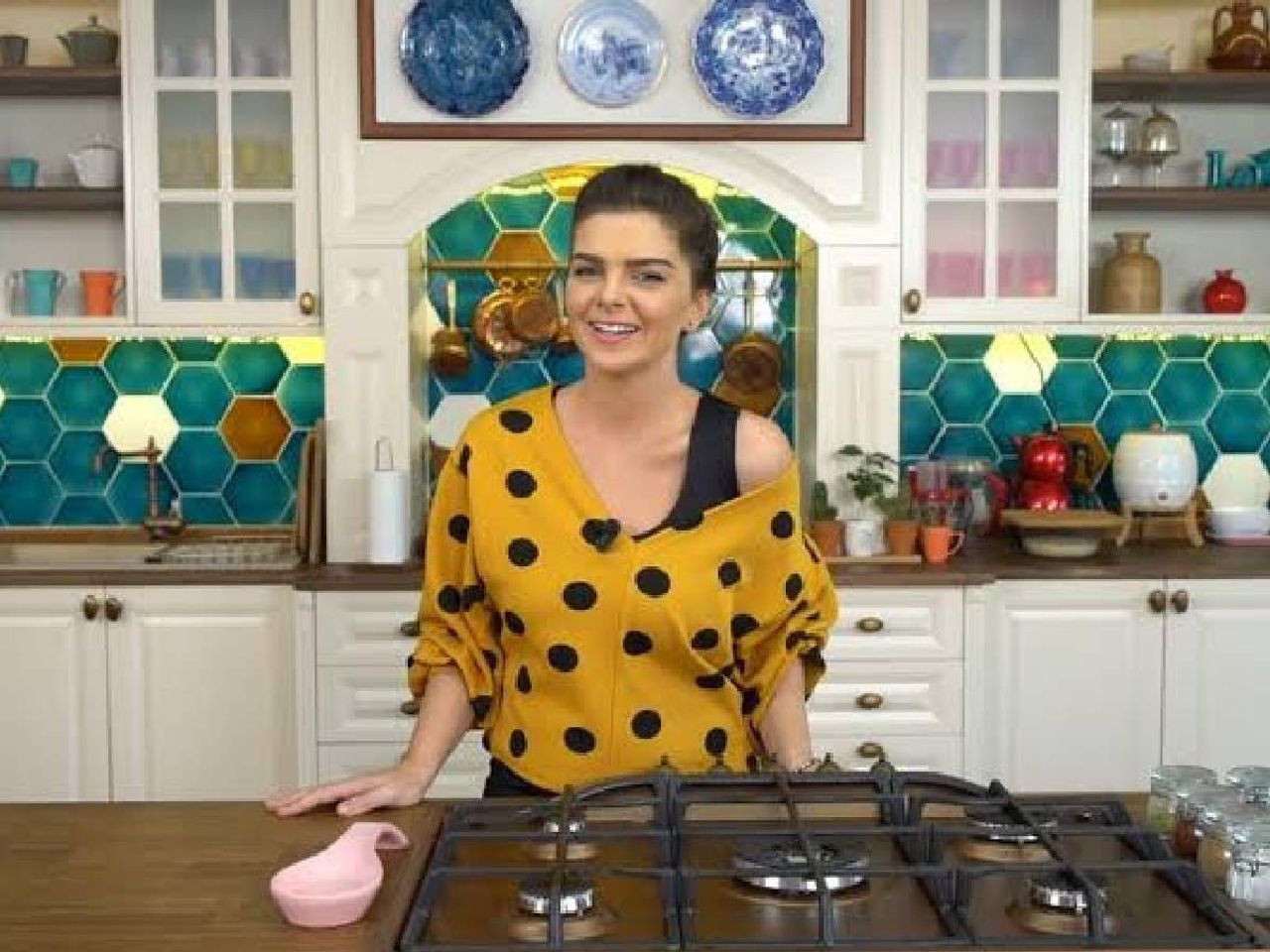 Star TV Pelin