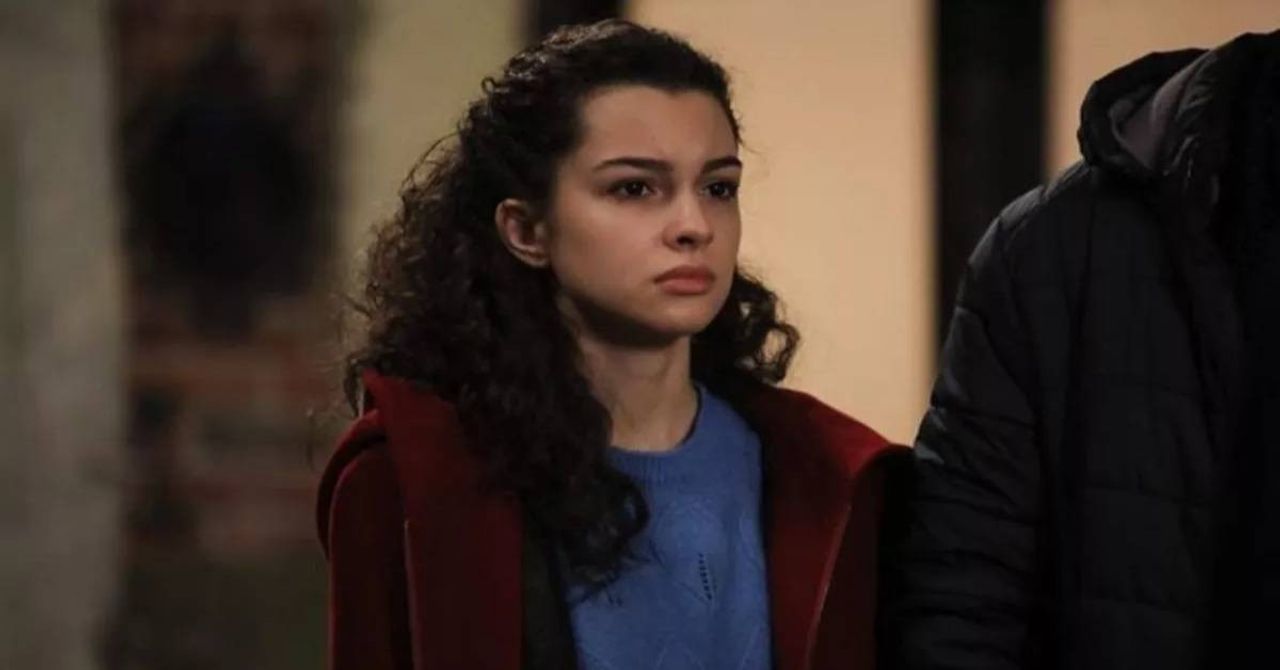 Su Burcu Yazgı Coşkun Kimdir Su Burcu Yazgı Coşkun Kimdir