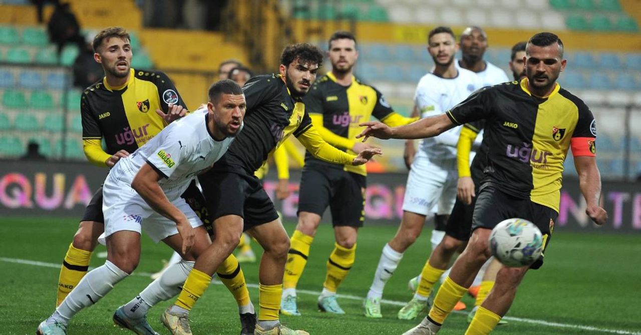 Süper Lig’de İstanbul derbisi heyecanı: İstanbulspor Kasımpaşa maçı ne zaman, saat kaçta ve hangi kanalda? Süper Lig’de İstanbul derbisi heyecanı: İstanbulspor Kasımpaşa maçı ne zaman, saat kaçta ve hangi kanalda?