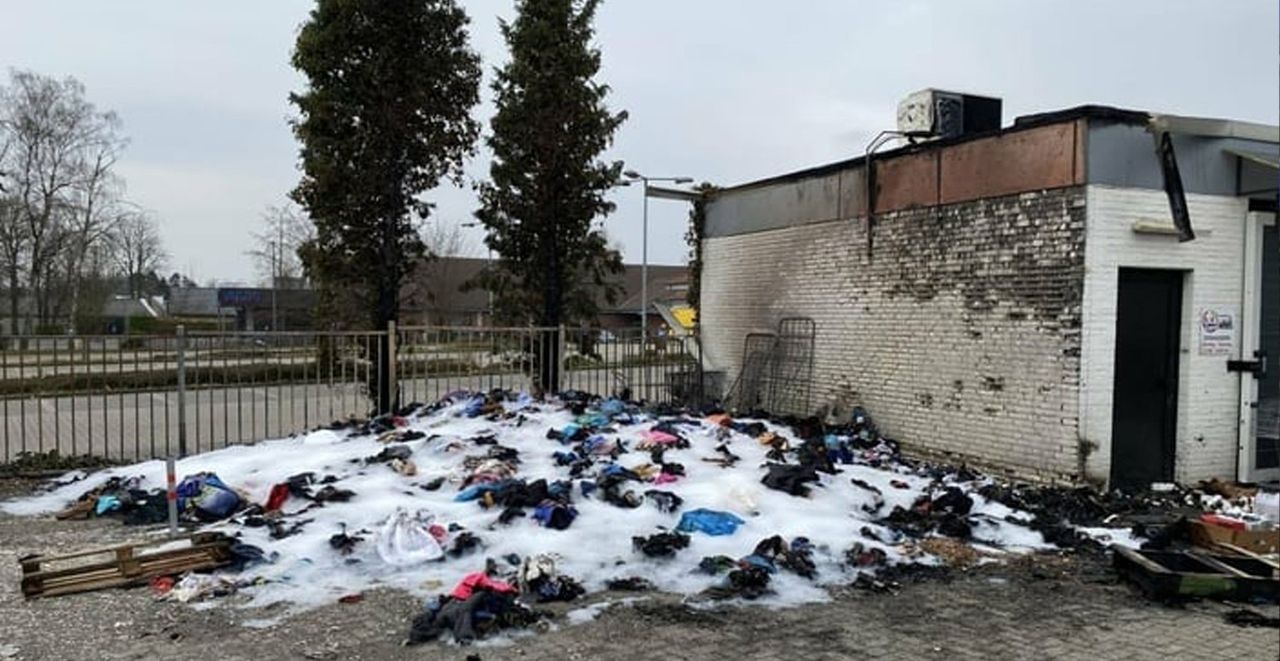 Şüpheler ırkçı bir saldırı olduğu kanısında Şüpheler ırkçı bir saldırı olduğu kanısında