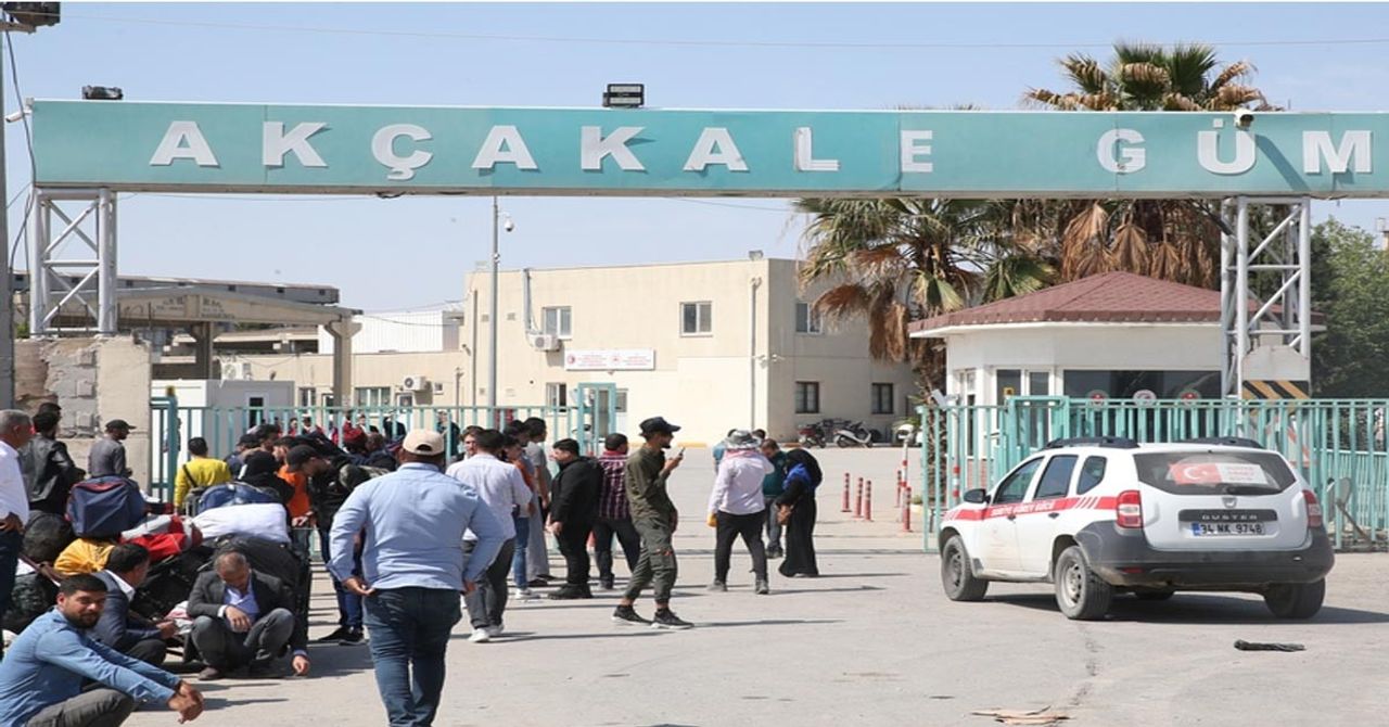 Suriyeliler Gönüllü Olarak Geri Dönüyor Suriyeliler Gönüllü Olarak Geri Dönüyor