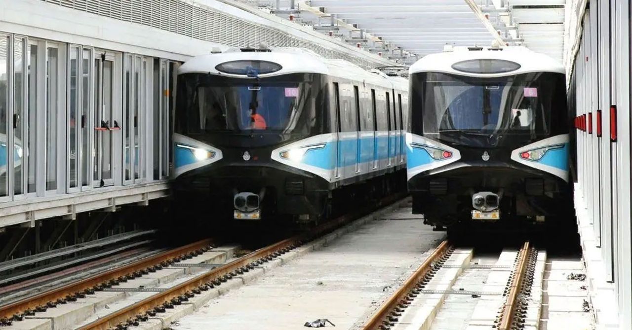 Sürücüsüz metrolar raylar için hazır Sürücüsüz metrolar raylar için hazır