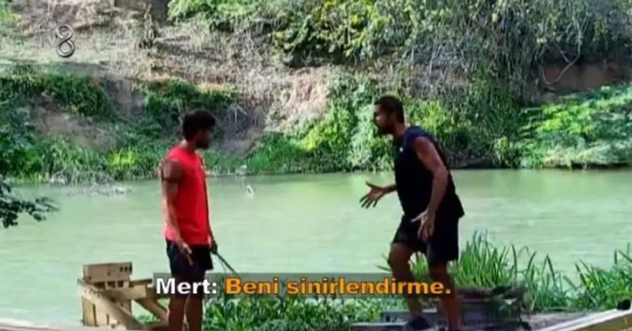 Survivor Mert ve Batuhan kavga etti Survivor Mert ve Batuhan kavga etti
