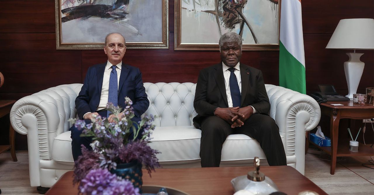 TBMM Başkanı Kurtulmuş, Fildişi Sahili dönüşü notlarını gazetecilerle paylaştı!