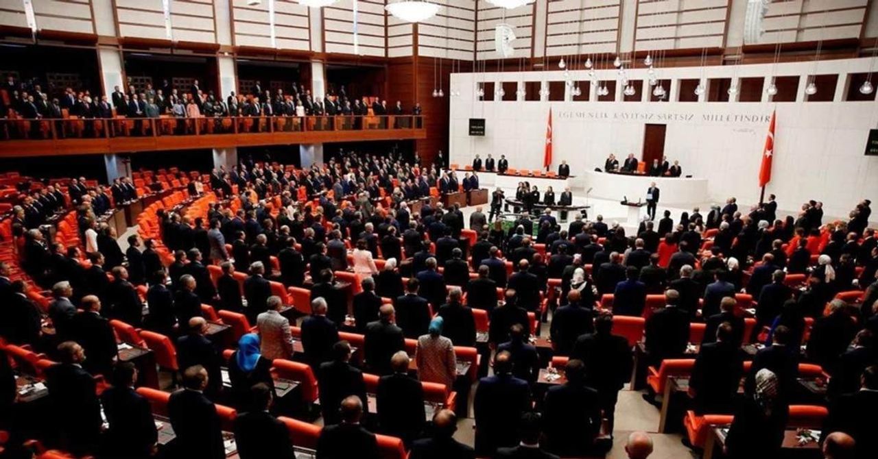 TBMM Olağanüstü Toplantı TBMM Olağanüstü Toplantı