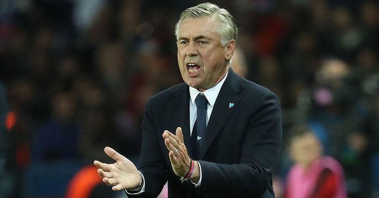 Teknik adam Real Madrid ile tarihe geçti. Teknik adam Real Madrid ile tarihe geçti.