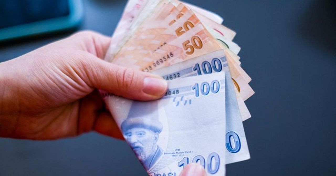 Temmuz ayında yapılacak zam oranı netleşiyor: Memur ve emekliye çifte bayram müjdesi! Temmuz ayında yapılacak zam oranı netleşiyor: Memur ve emekliye çifte bayram müjdesi!