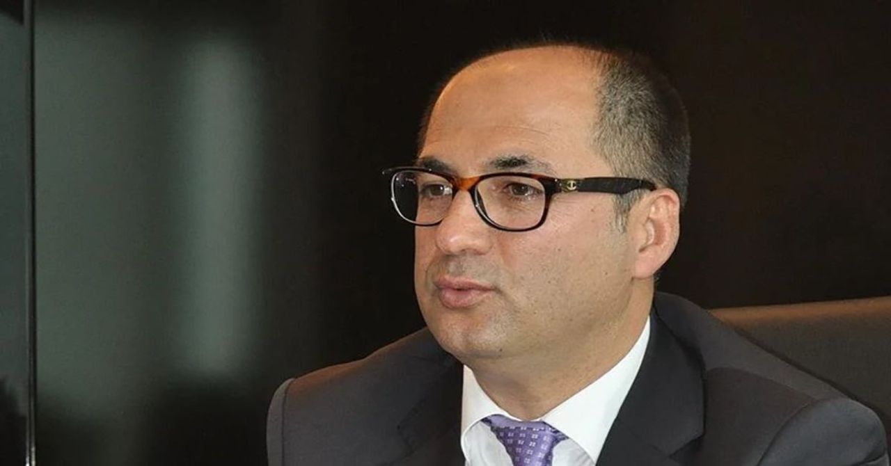 TFF Başkan Adayı Erdal Alkış kimdir, hangi görevlerde bulundu? Erdal Alkış hayatı ve biyografisi TFF Başkan Adayı Erdal Alkış kimdir, hangi görevlerde bulundu? Erdal Alkış hayatı ve biyografisi