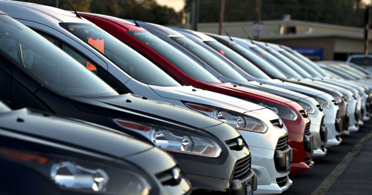 Ticaret Bakanlığı yeni taslağı açıkladı: Bayiler otomobil aldıktan sonra zam uygulayamayacak Ticaret Bakanlığı yeni taslağı açıkladı: Bayiler otomobil aldıktan sonra zam uygulayamayacak