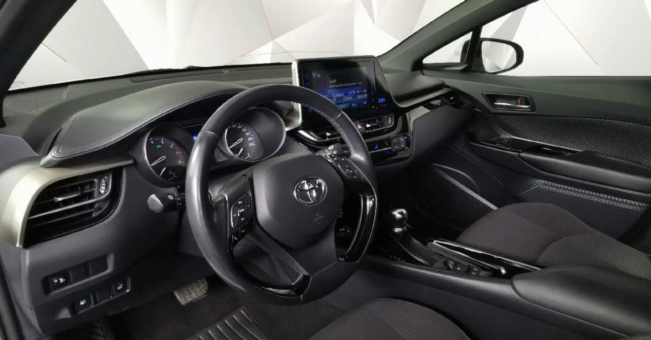 Toyota C-HR-1 Toyota C-HR-1