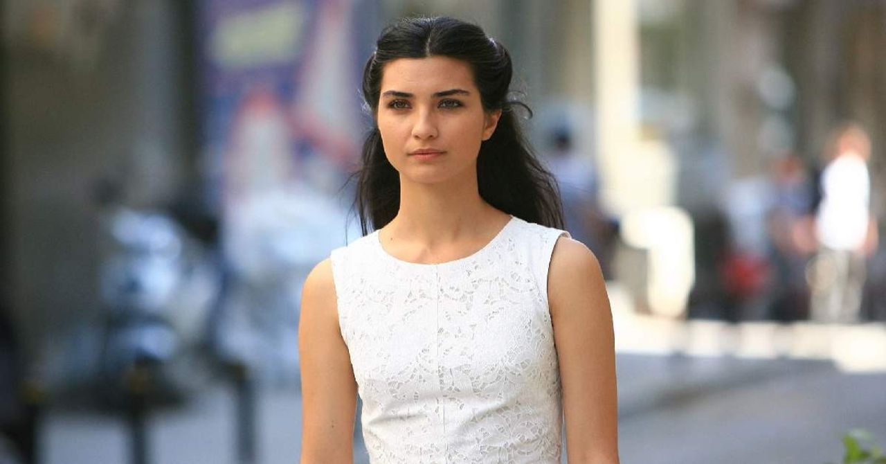 Tuba Büyüküstün Tuba Büyüküstün