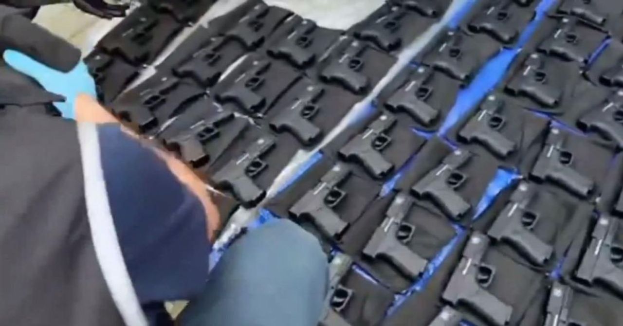 Türkiye genelinde ‘Mercek-16’ operasyonu: Yüzlerce silah ele geçirildi