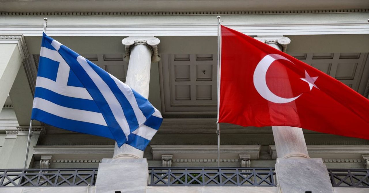 Türkiye-Yunanistan hattında normalleşme süreci sürüyor: AGİT’e iki ülkeden ortak aday Türkiye-Yunanistan hattında normalleşme süreci sürüyor: AGİT’e iki ülkeden ortak aday