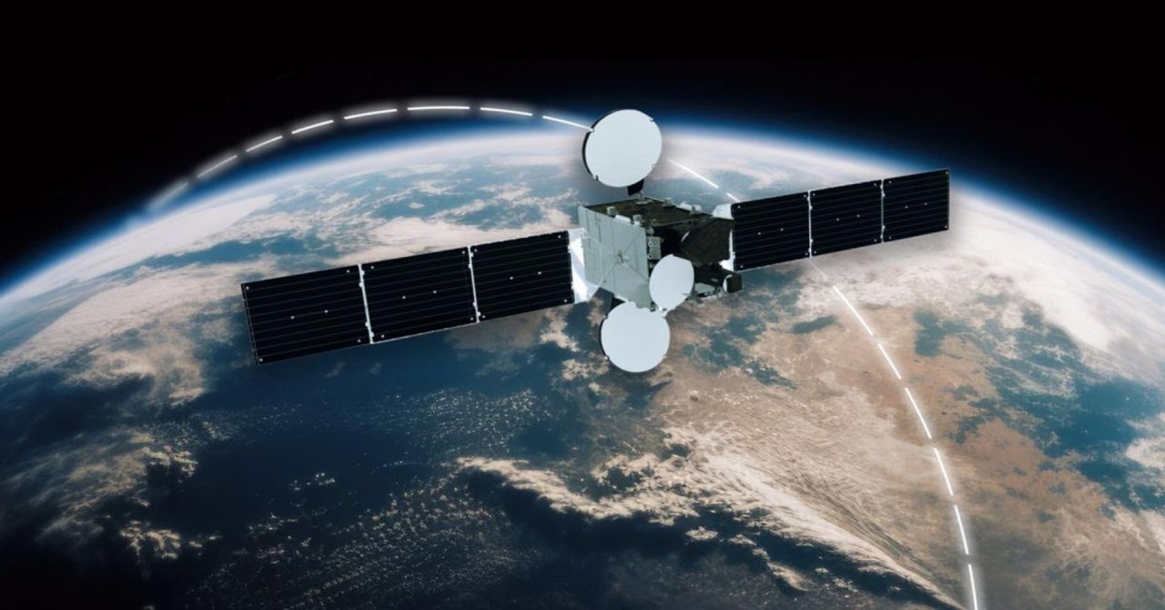 Türksat 6A antenlerini açtı: İlk test sürecine girdi Türksat 6A antenlerini açtı: İlk test sürecine girdi