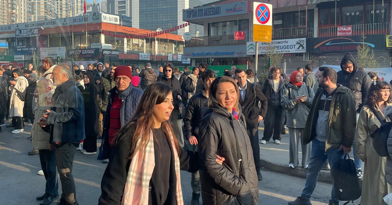 Üsküdar-Çekmeköy metro arızası Üsküdar-Çekmeköy metro arızası