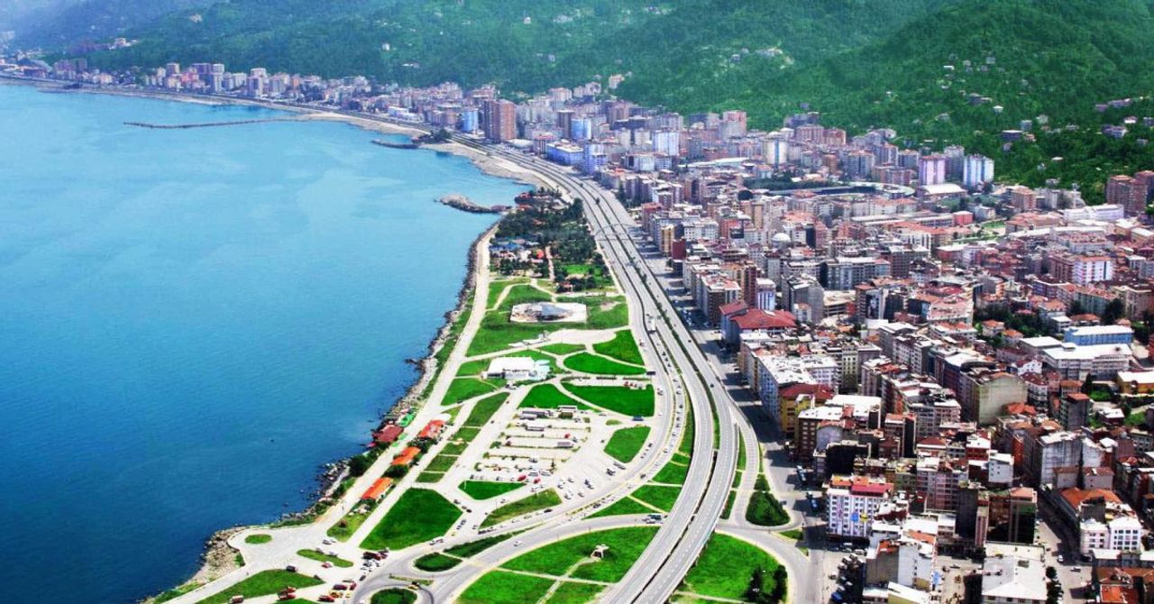 Uzman isimden Doğu Karadeniz için deprem uyarısı: ‘3 tane fayın ortasında bulunuyor’ Uzman isimden Doğu Karadeniz için deprem uyarısı: ‘3 tane fayın ortasında bulunuyor’