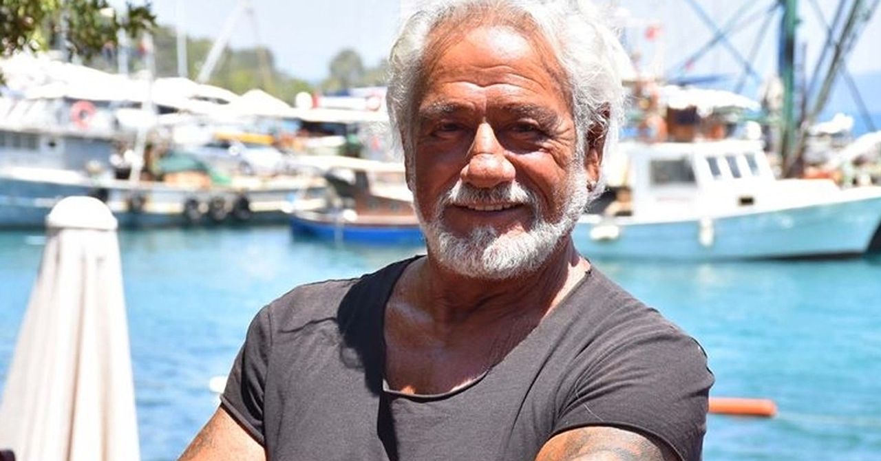 Fedon kansere yakaalndığını açıkladı Fedon kansere yakalandığını açıkladı