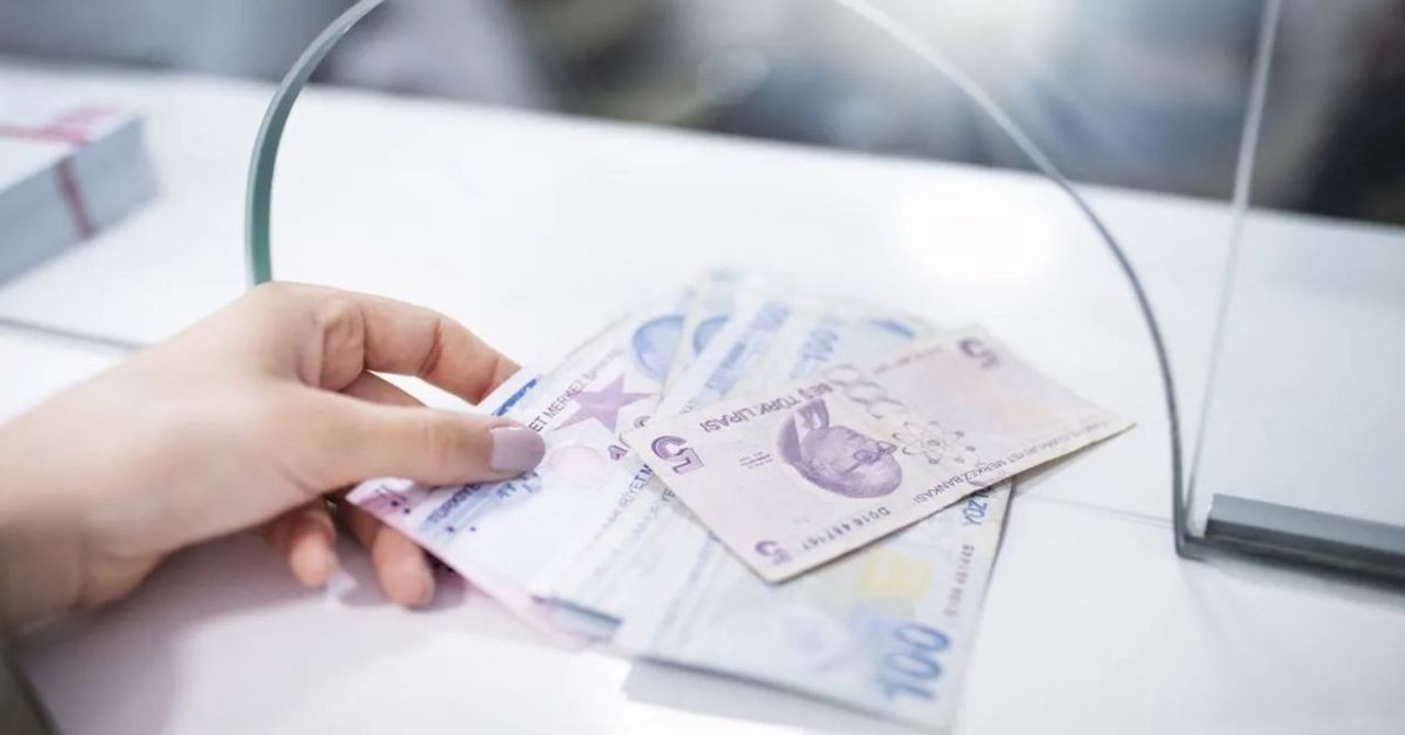 Vergi borcu olanlar dikkat: Kurumlar vergisi beyanı için bugün son gün Vergi borcu olanlar dikkat: Kurumlar vergisi beyanı için bugün son gün
