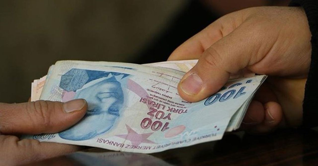 Vergi ve Ekonomi Paketi yürürlüğe girdi: Yerli otomobil Togg Vergi ve Ekonomi Paketi yürürlüğe girdi: Yerli otomobil Togg