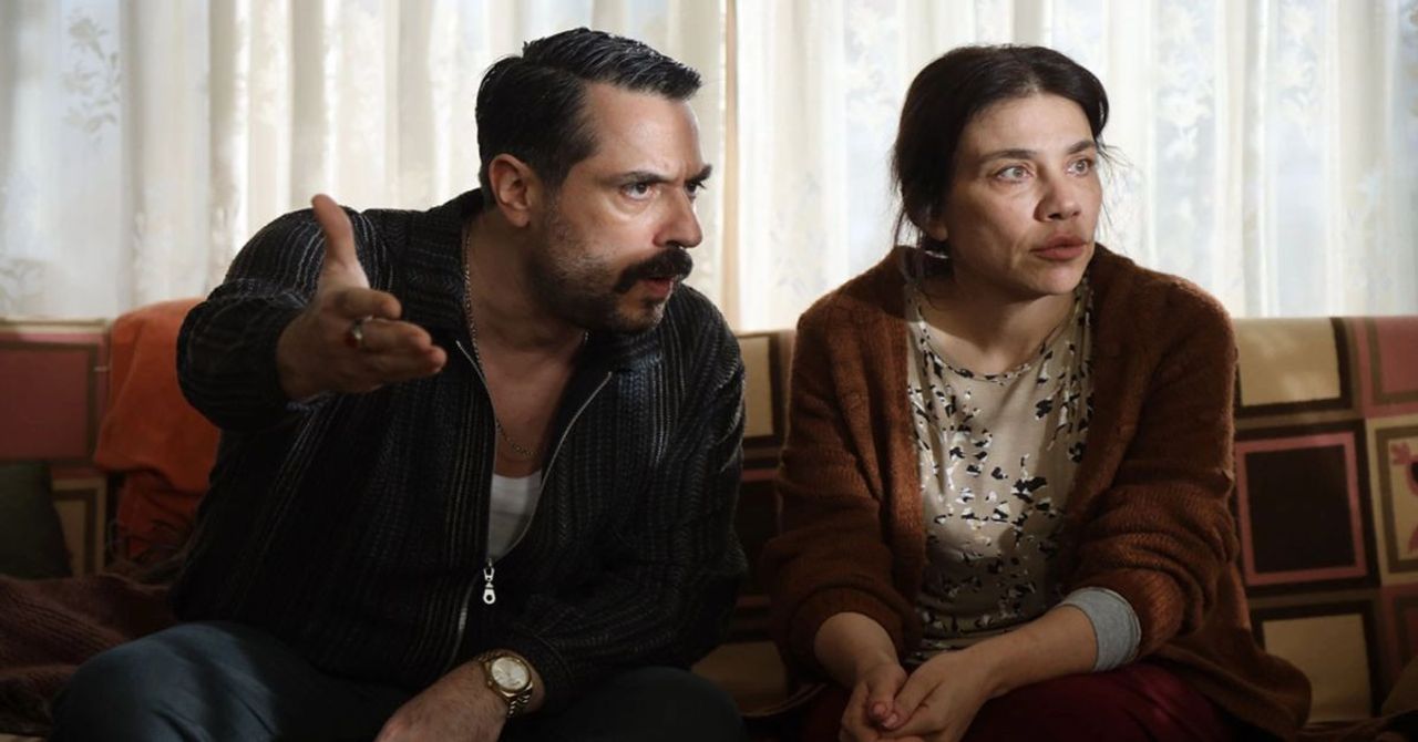 Yalan dizisi 1. bölüm fragmanı: Yeni dizi Yalan’ın yeni bölümünde neler olacak? Yalan dizisi 1. bölüm fragmanı: Yeni dizi Yalan’ın yeni bölümünde neler olacak?
