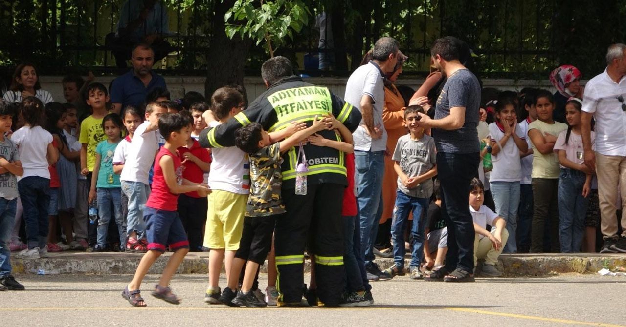 Yangın korku ve paniğe neden oldu Yangın korku ve paniğe neden oldu