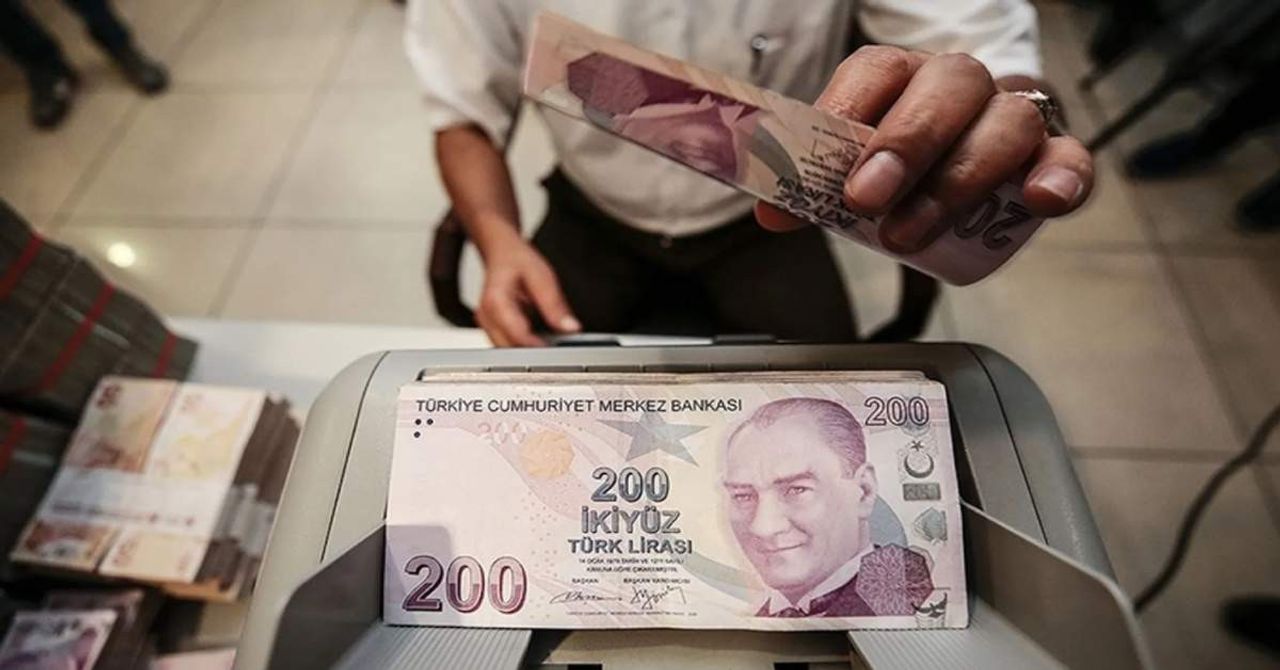 Yaşlı ve Engelli Maaşına Zam Yaşlı ve Engelli Maaşına Zam