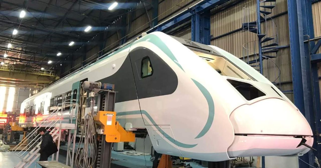 Yerli Elektrikli Tren Yerli Elektrikli Tren