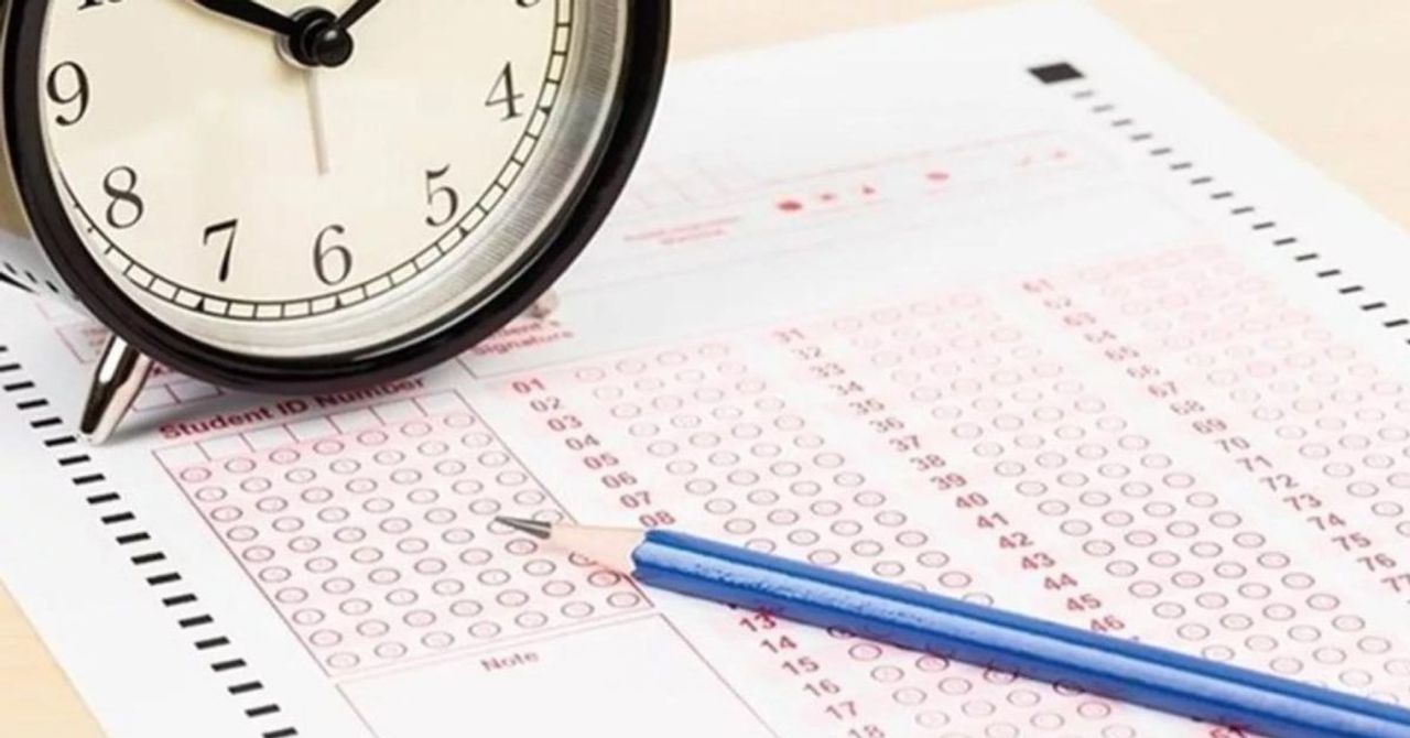 YKS’de ikinci raund başladı: Milyonlarca aday Alan Yeterlilik Testleri oturumuna girdi YKS’de ikinci raund başladı: Milyonlarca aday Alan Yeterlilik Testleri oturumuna girdi