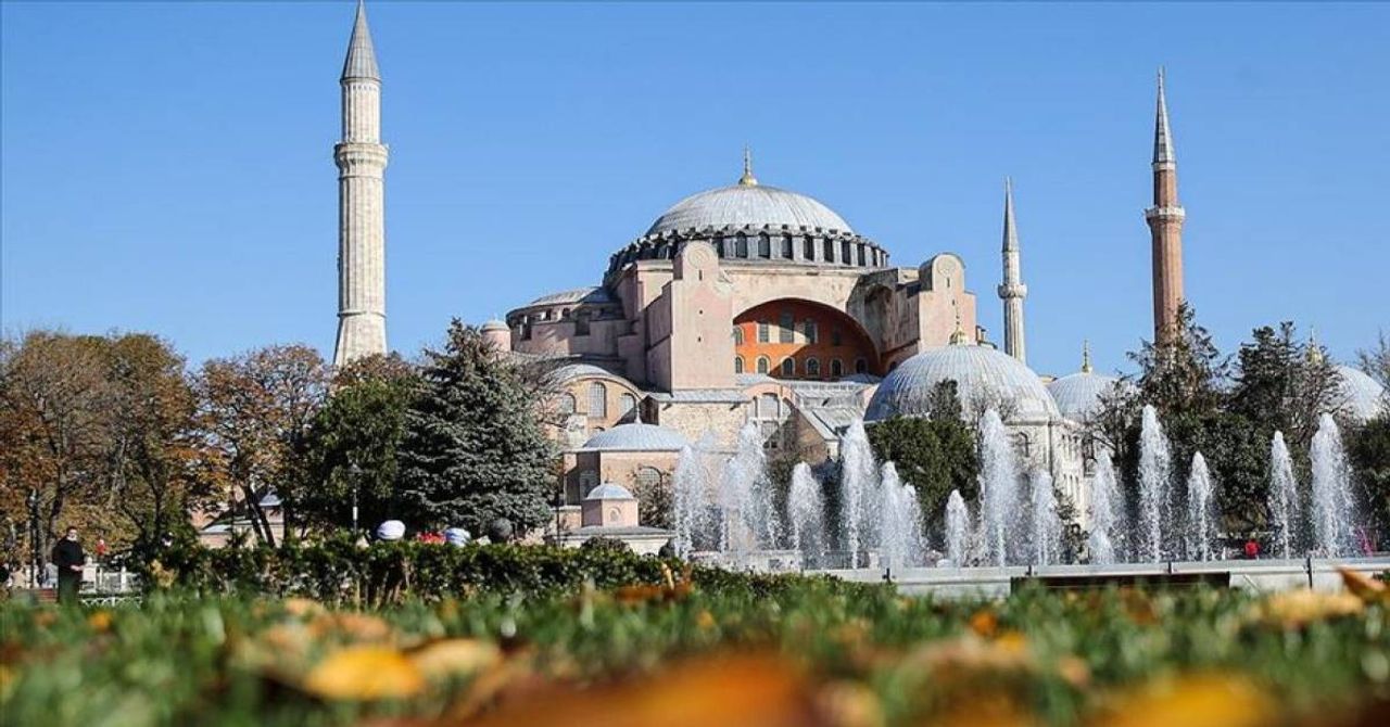 Yunanistan Ayasofya Camisi Yunanistan Ayasofya Camisi