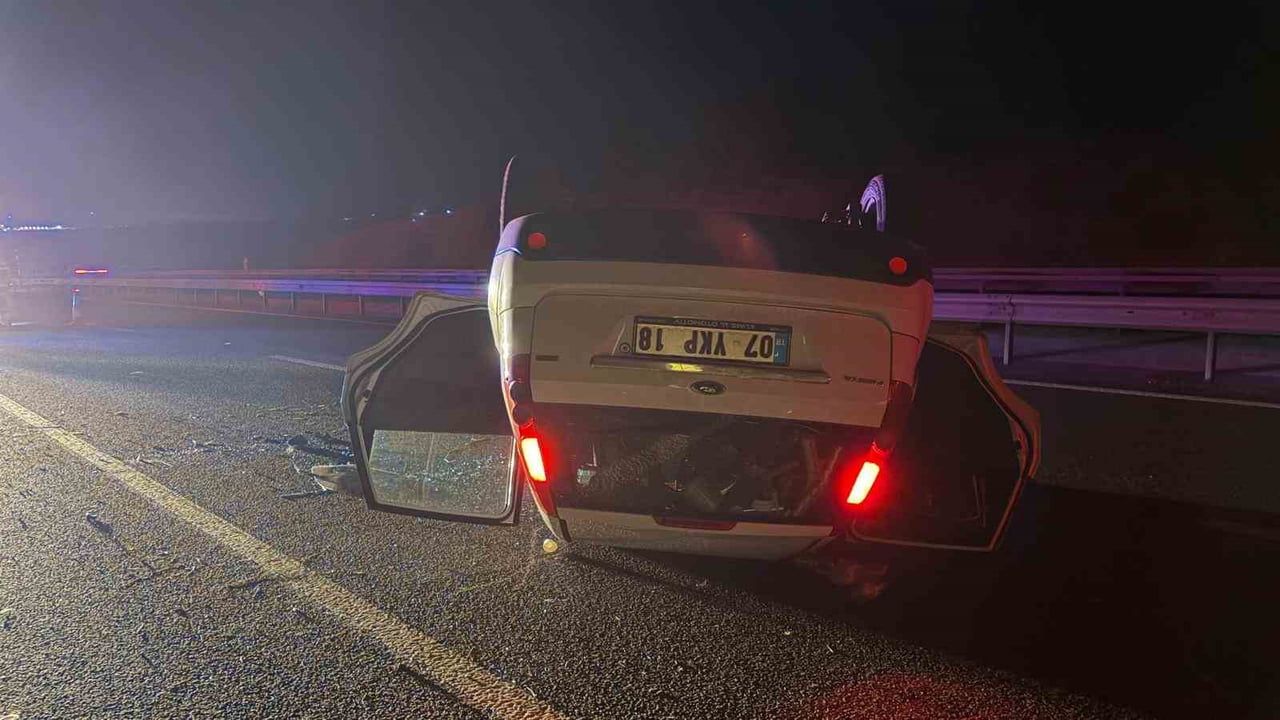 BİLECİK’TE TAKLA ATAN OTOMOBİLİN SÜRÜCÜSÜNÜN ALKOLLÜ OLDUĞU HASTANEDE ORTAYA ÇIKTI