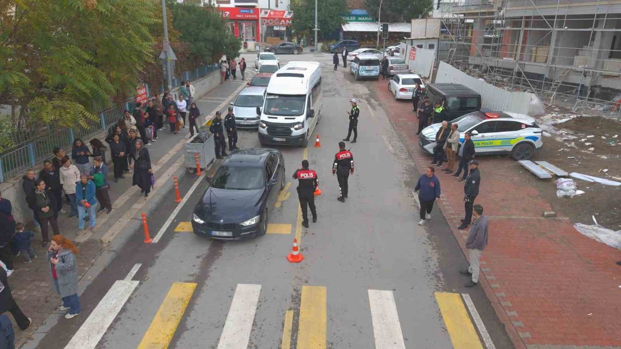 MALATYA’DA ÖĞRENCİLERİN GÜVENLİ BİR ORTAMDA EĞİTİMLERİNİ SÜRDÜREBİLMELERİ AMACIYLA OKUL...
