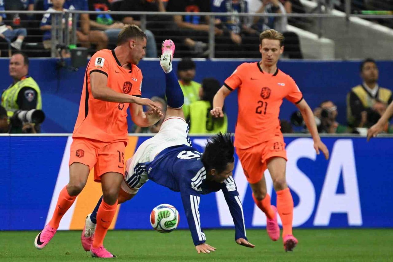 026 DÜNYA KUPASI F GRUBU AÇILIŞ MAÇINDA HOLLANDA İLE JAPONYA 2-2 BERABERE KALDI.