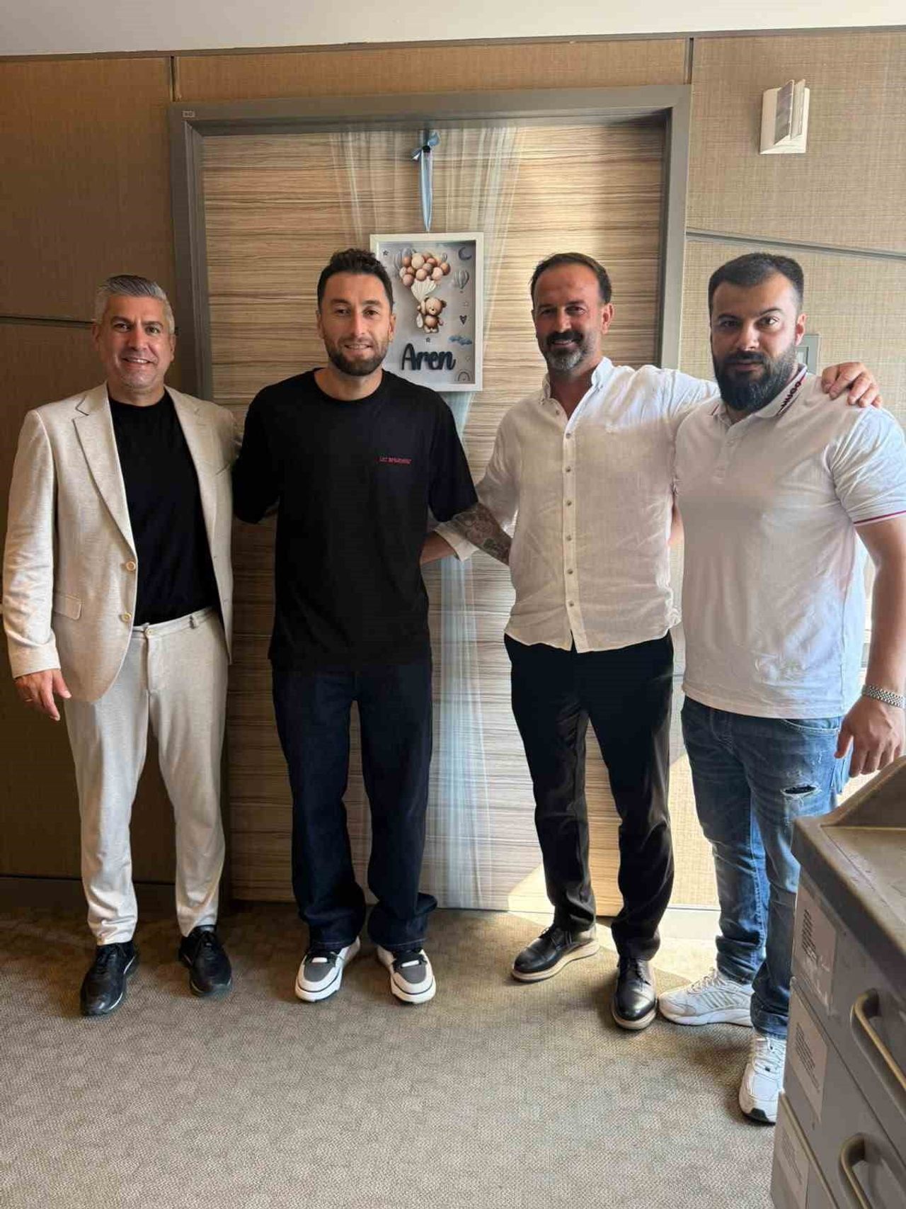 ERCİYES 38 FUTBOL SPOR KULÜBÜ TAKIM KAPTANI ARTUN AKÇAKIN'IN EŞİ SEMA AKÇAKIN, BİR ERKEK BEBEK...