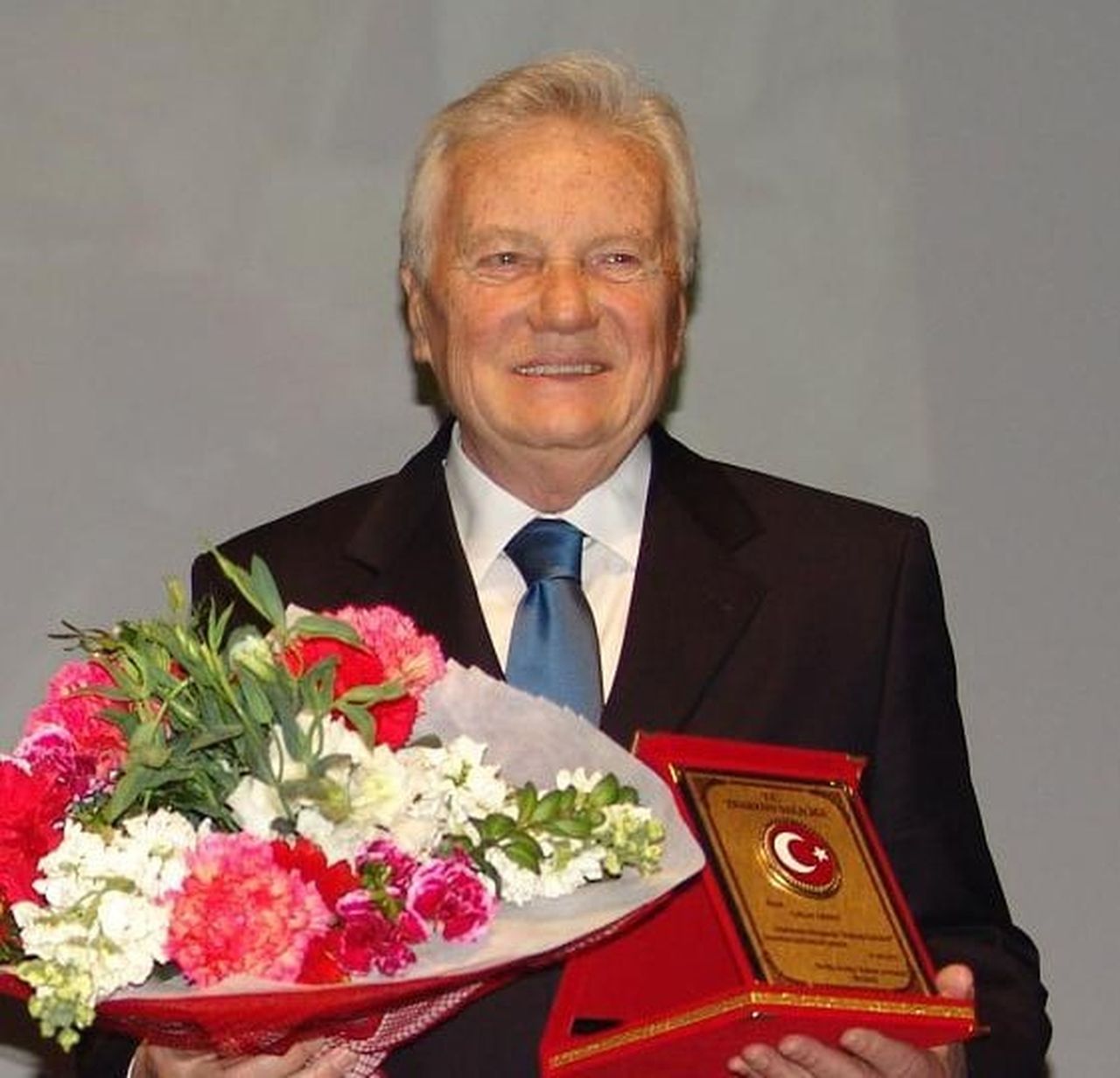 GÖKSEL ARSOY (ARŞİV)