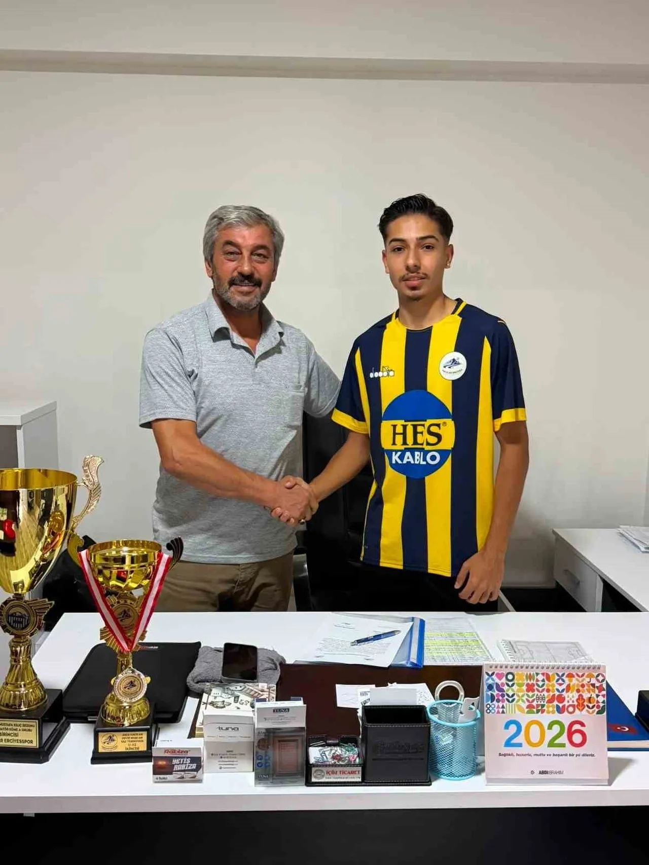 KAYSERİ SÜPER AMATÖR KÜME EKİPLERİNDEN HACILAR ERCİYESSPOR, YENİ SEZON ÖNCESİ KADROSUNA 4 YENİ...