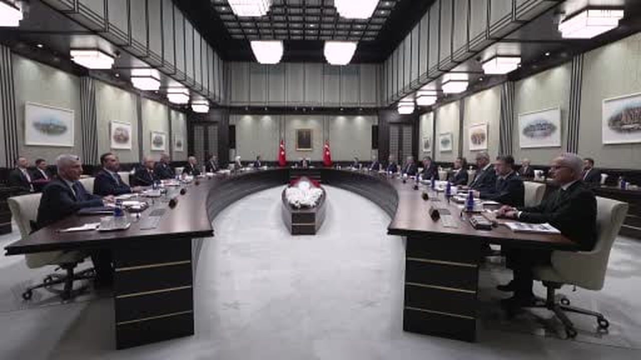 Cumhurbaşkanlığı Kabinesi, Cumhurbaşkanı Erdoğan başkanlığında toplandı