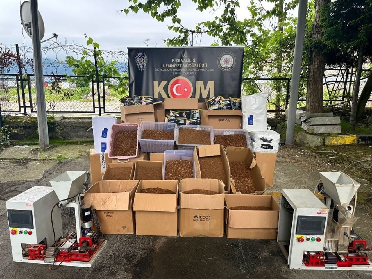 RİZE’DE DÜZENLENEN KAÇAKÇILIK OPERASYONUNDA 45 KİŞİ GÖZALTINA ALINDI