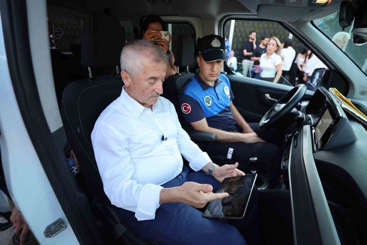 BAŞKAN TAHMAZOĞLU, KAMERA VE DRON DESTEKLİ PARK DENETİMİNE KATILDI