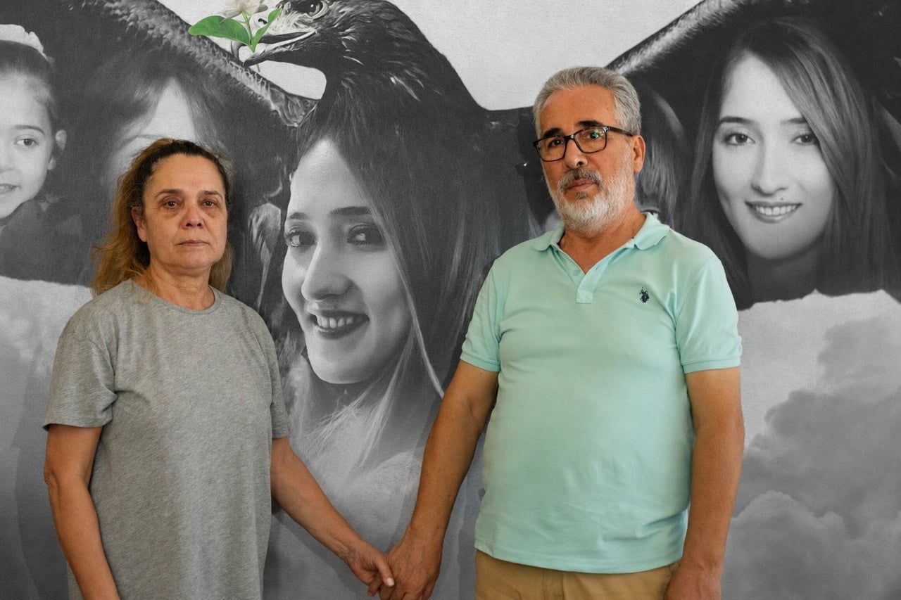 ANNE VİJDAN BABA AYHAN ANGI (ARŞİV)