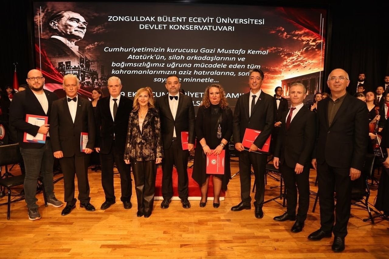 BEUN’DA CUMHURİYET’İN 103. YILI GURUR VE COŞKUYLA KUTLANDI