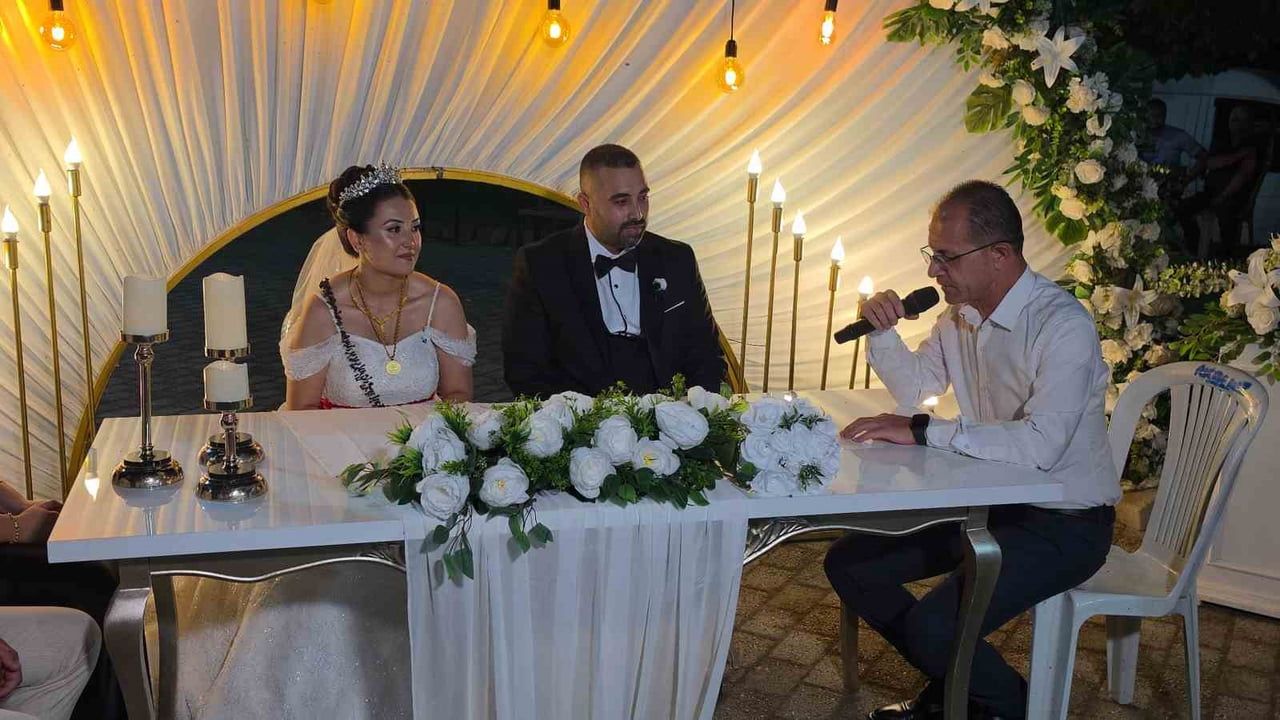 BAŞKAN DOĞANCA, GENÇ ÇİFTLERİ BİRLEŞTİRDİ