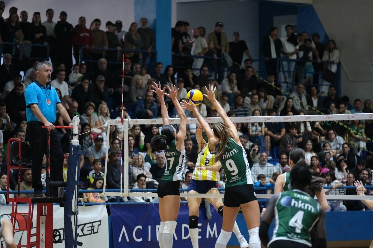 KADINLAR VOLEYBOL 1. LİGİ’NİN 3. HAFTASINDA BODRUM BELEDİYESİ BODRUMSPOR, KONUK ETTİĞİ FENERBAHÇE...