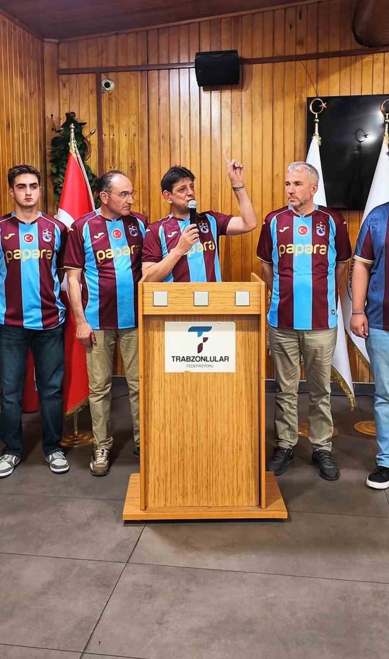 TRABZONSPORLULAR FEDERASYONU, ÖNEMLİ BİR KAMPANYA BAŞLATARAK, TRABZONSPORLULARI PAZAR GÜNKÜ...