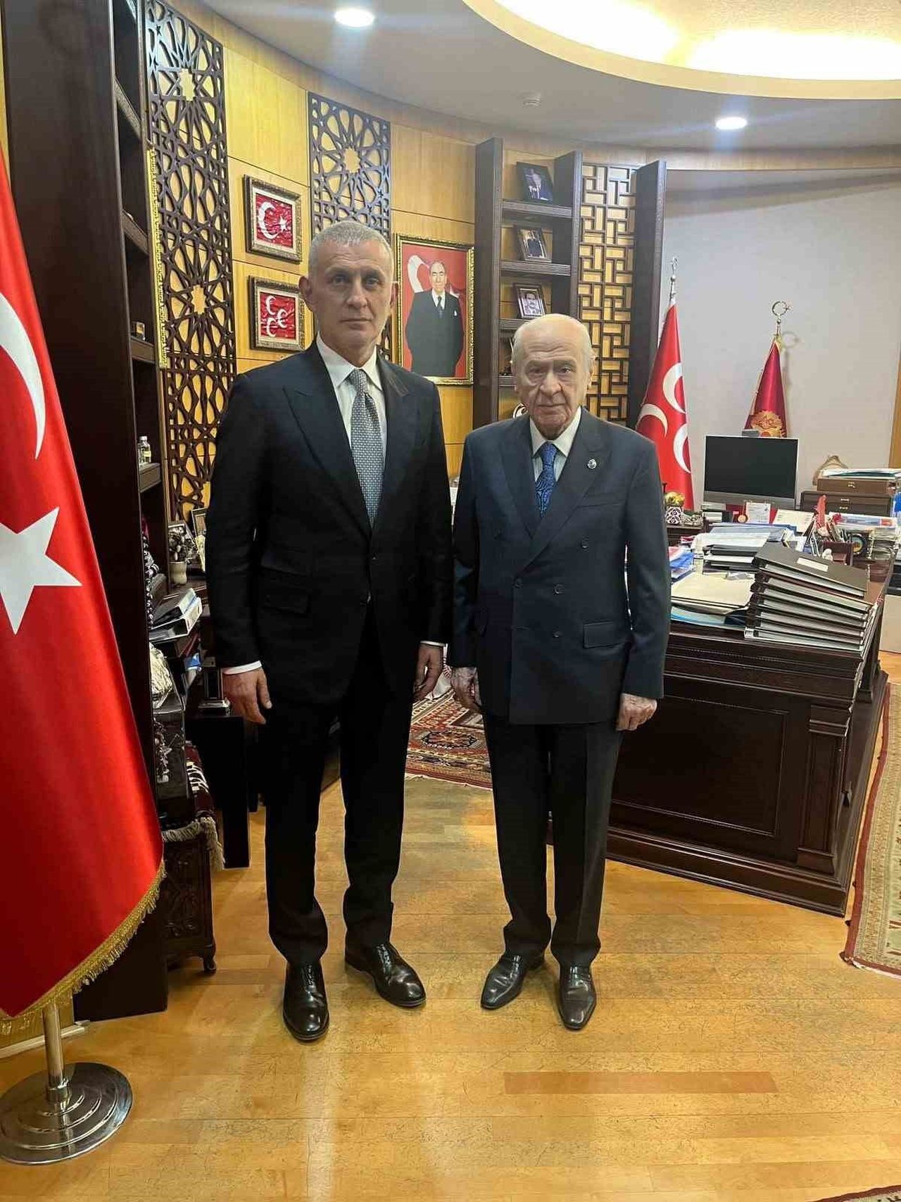 TFF BAŞKANI İBRAHİM ETHEM HACIOSMANOĞLU, MHP GENEL BAŞKANI DEVLET BAHÇELİ'Yİ ZİYARET ETTİ.