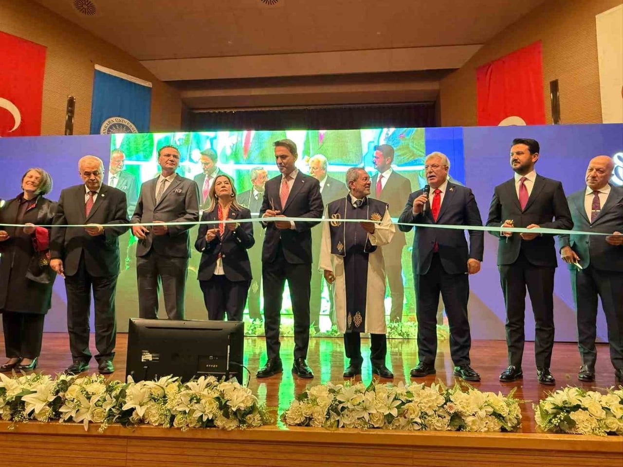 BAKAN BAYRAKTAR, ANKARA ÜNİVERSİTESİ 2026-2027 AKADEMİK YILI AÇILIŞ TÖRENİ'NE KATILDI