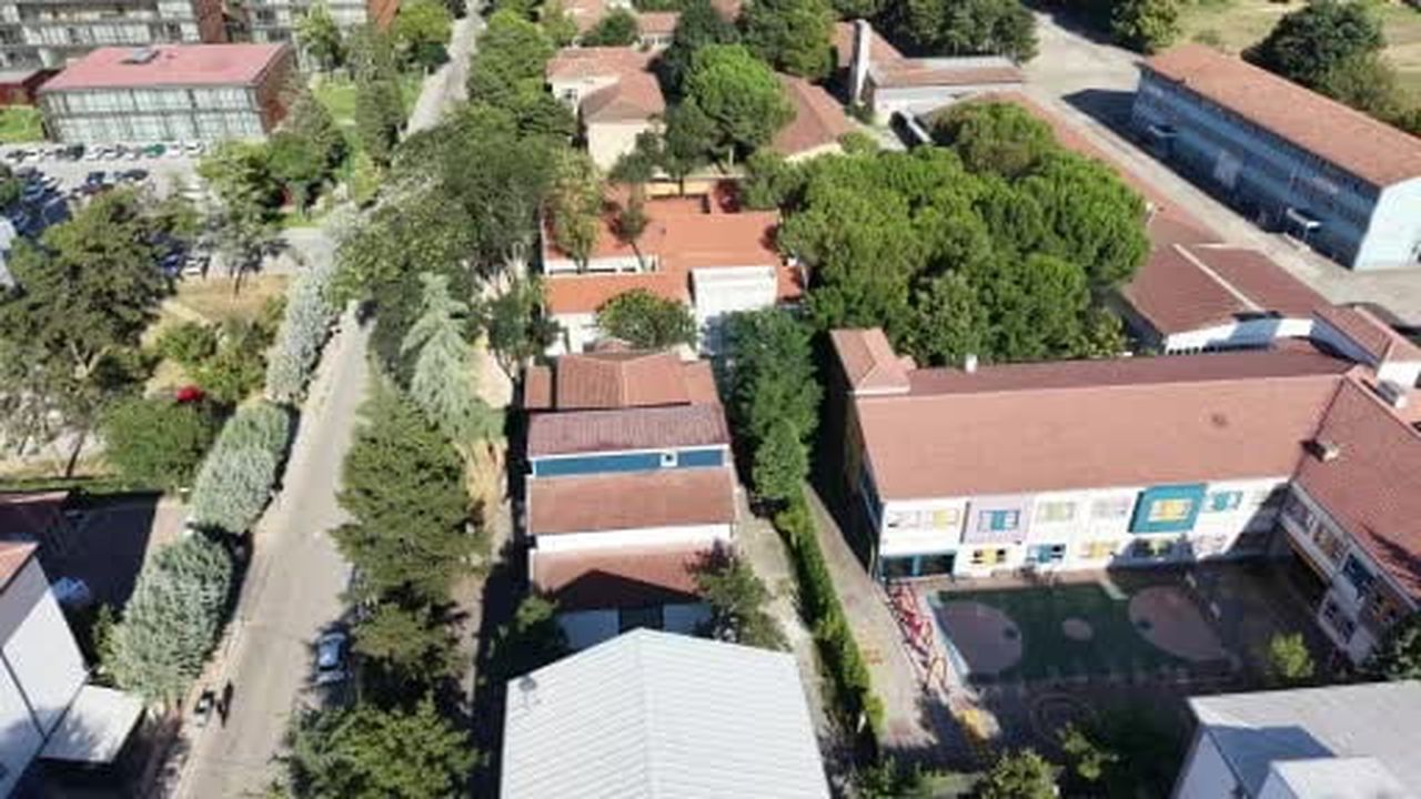 Bayar vefatının 40. yılında anıldı