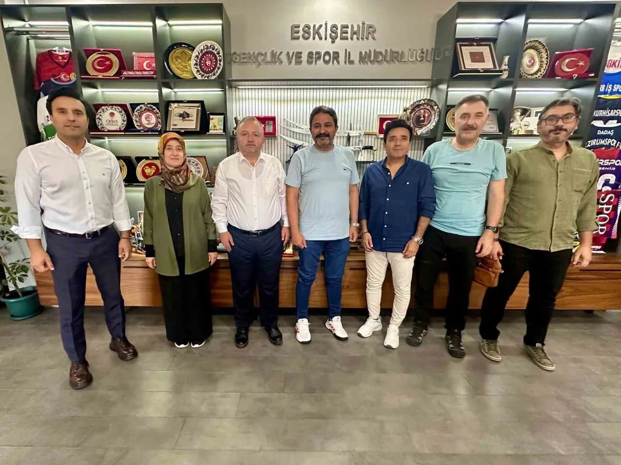 ESKİŞEHİR'DE GENÇLİK FAALİYETLERİ İÇİN YENİ DÖNEM HEDEFLERİ İLE İLGİLİ TOPLANTI...