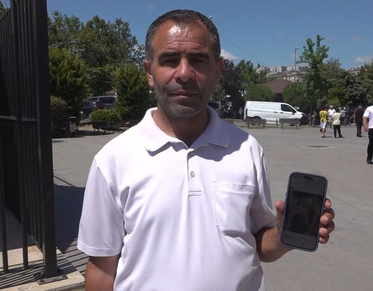 FERHAT AÇIK'IN KUZENİ DİNÇER GÖK KONUŞMA YAPTI.